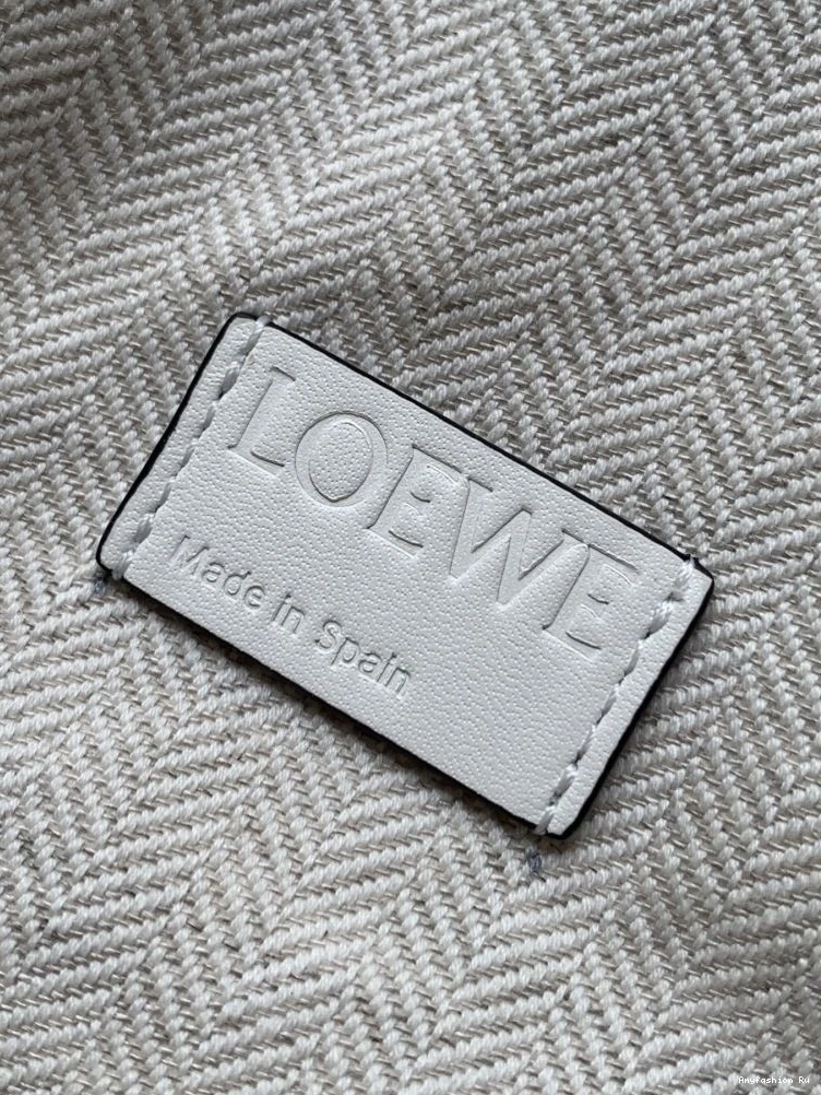 Loewe Bucket SmoothTexture Bags 67109 0822